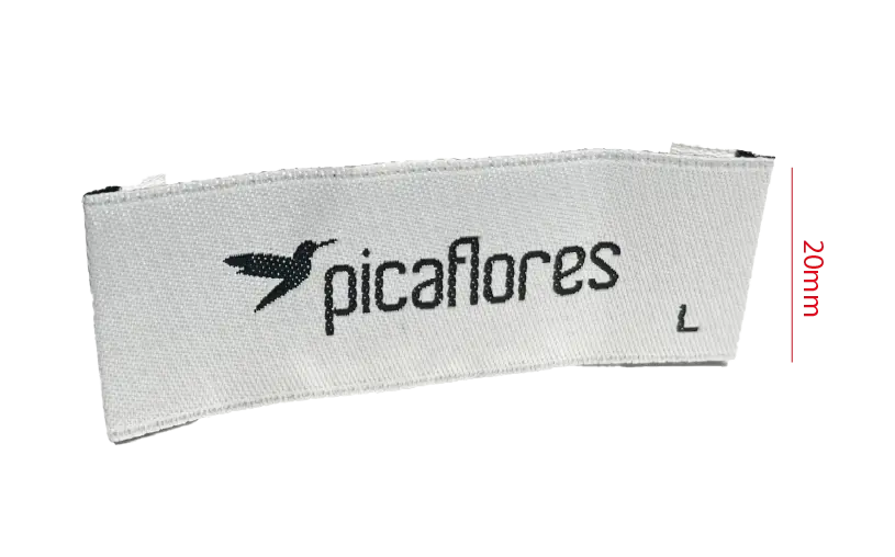 Bordada Alta definición cortada y doblada a los extremos 20mm 1 color